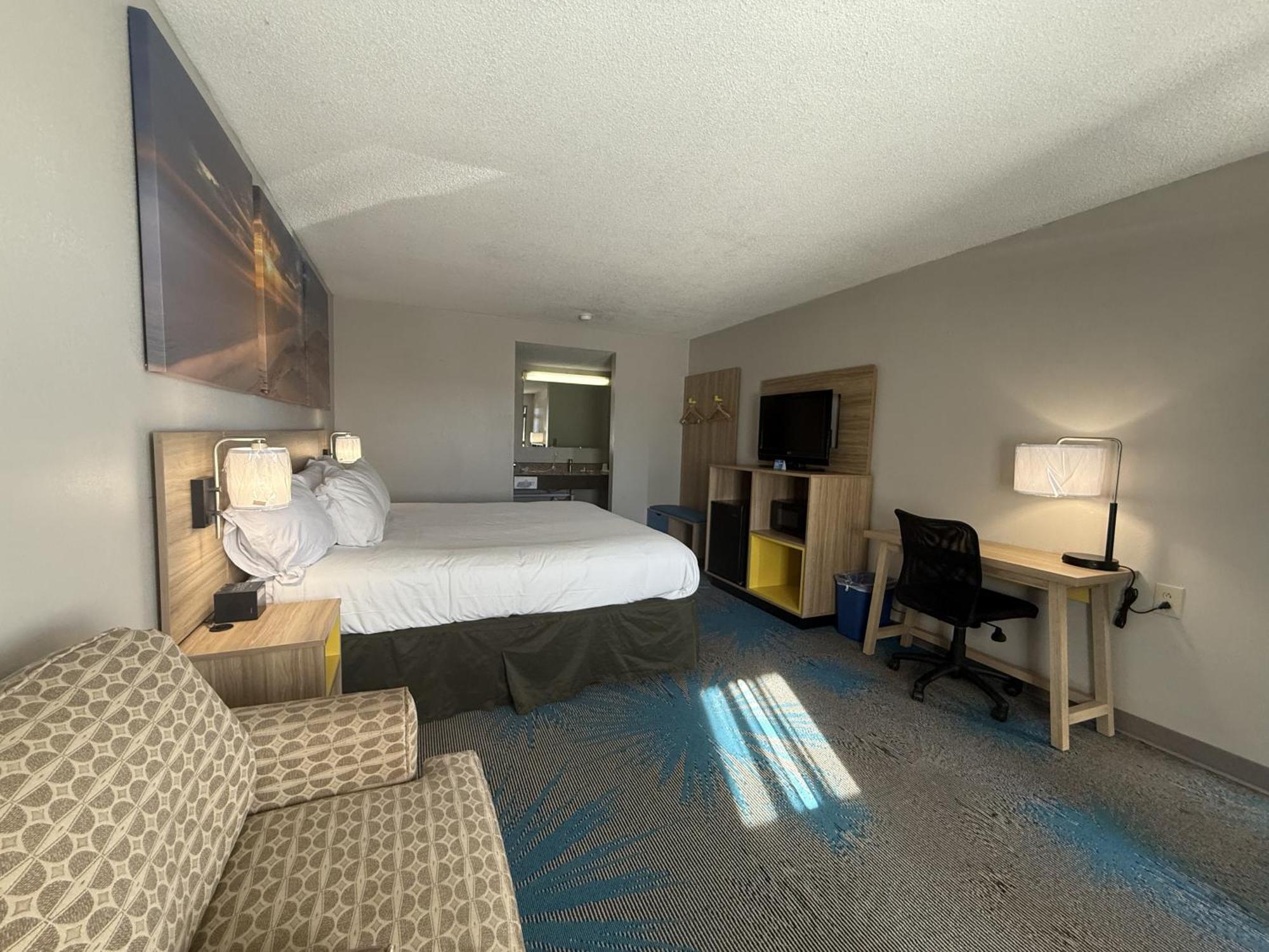 Days Inn By Wyndham Hannibal Kültér fotó